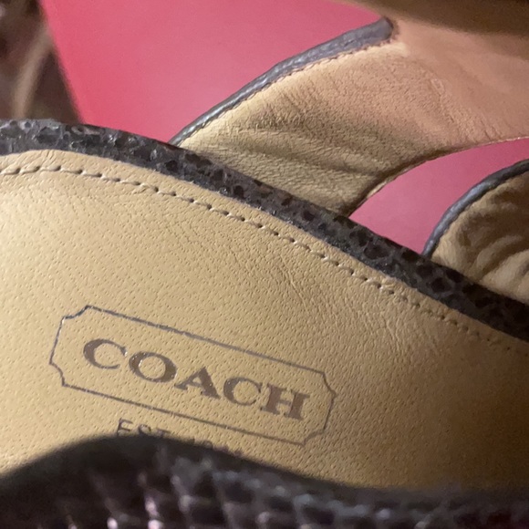 Coach heels size 8.5 - Picture 5 of 5